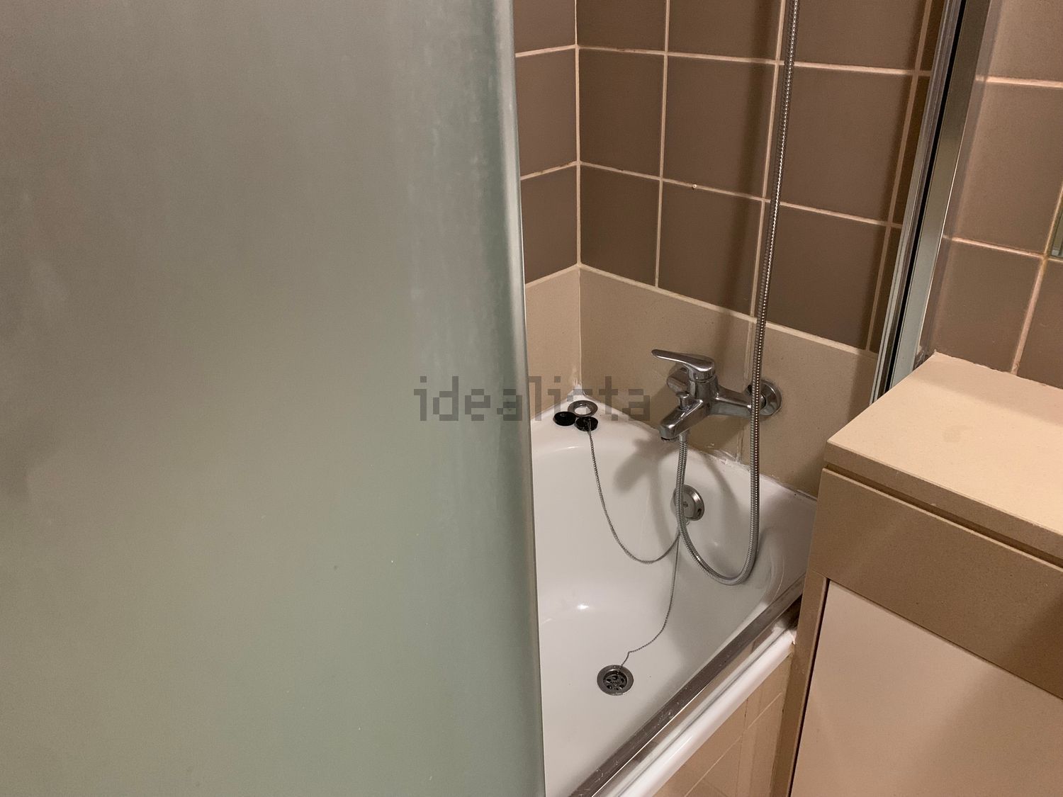 出租公寓 t3在Rua Maria de Lourdes Pintassilgo - 卫生间