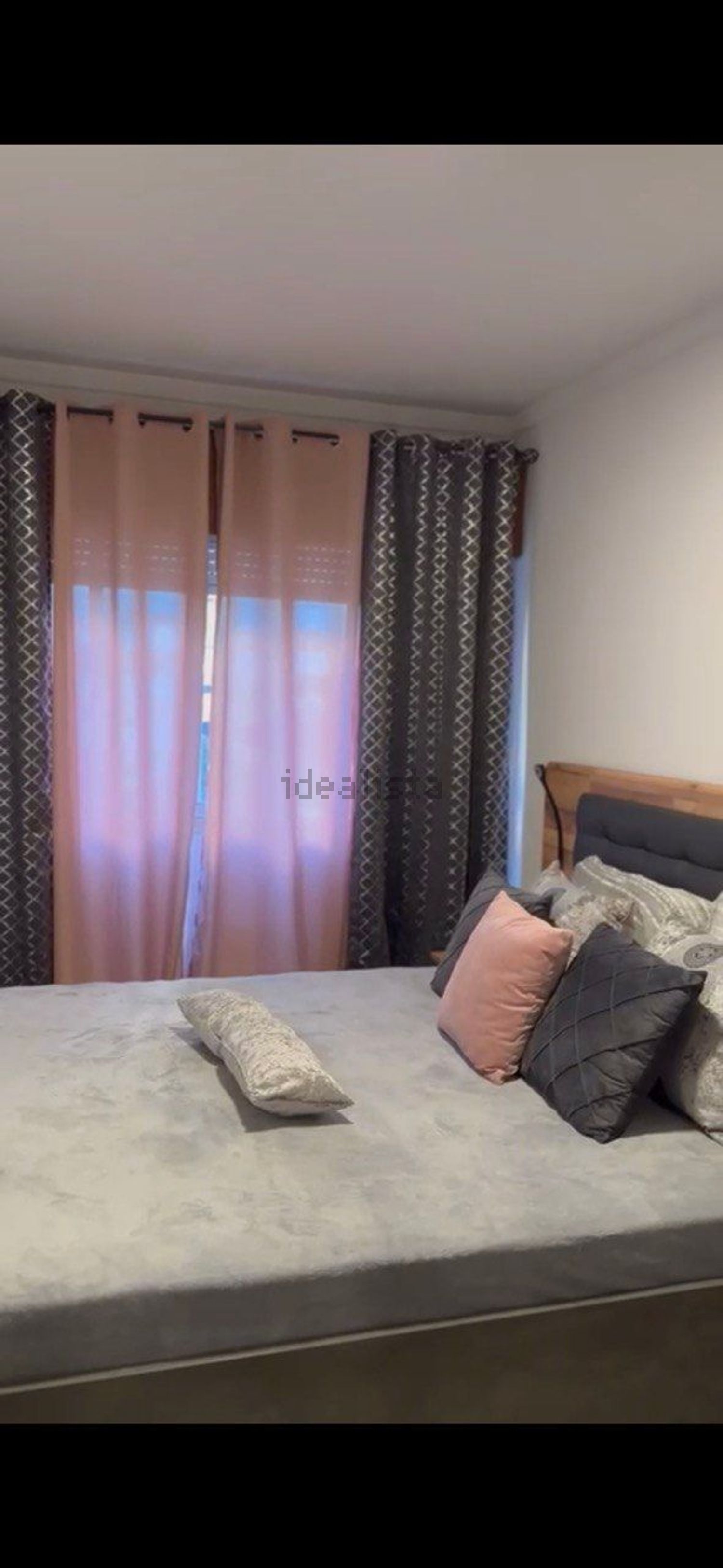 出租房间在Rua Damião de Góis 16, 13 - 卧室