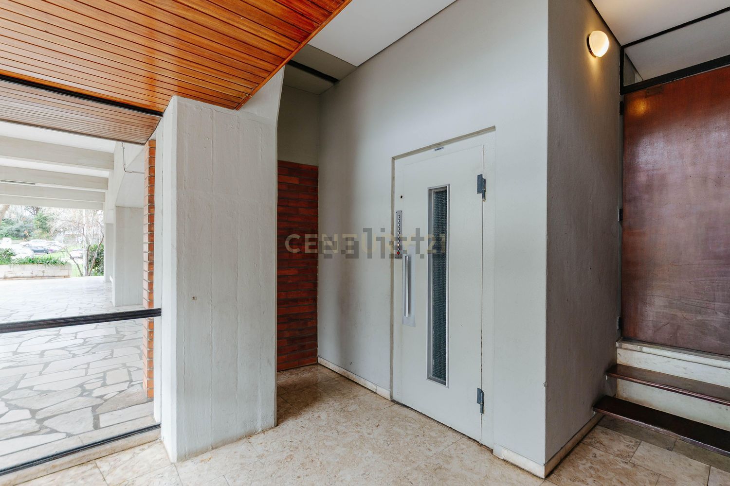 出租公寓 t5在Olivais - 过道