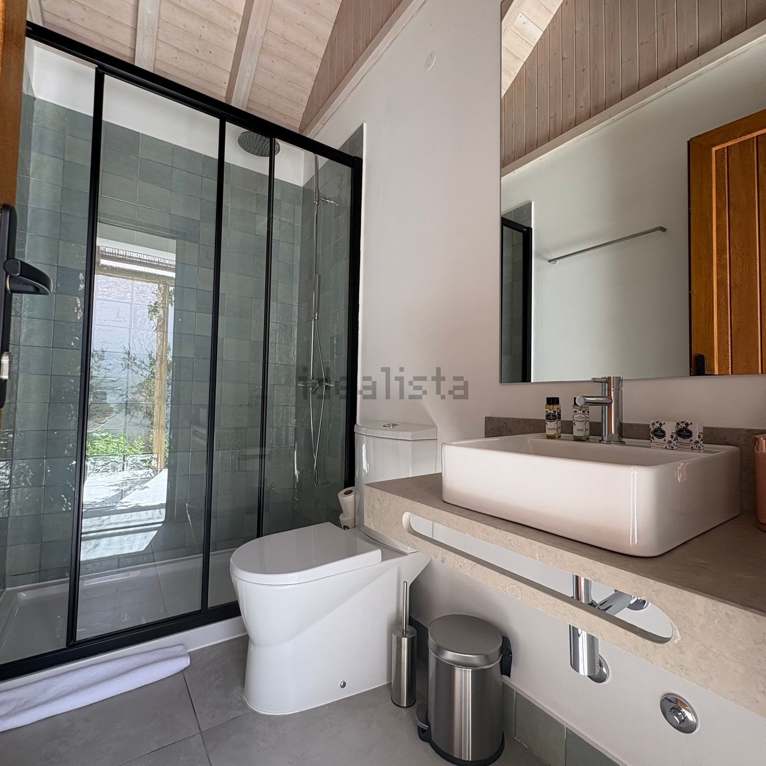 小楼房或独栋别墅出售在Rua da Eira - 卫生间