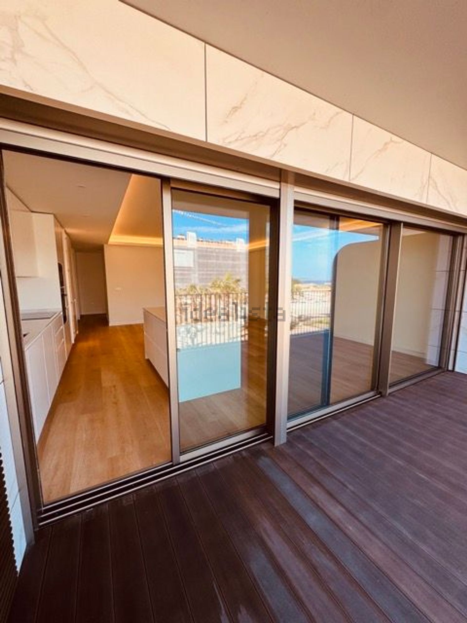 出租公寓 t2在Avenida 5 de Outubro, 53 - 阳台