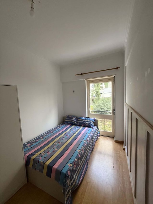 出租房间在Estrada de Benfica s/n