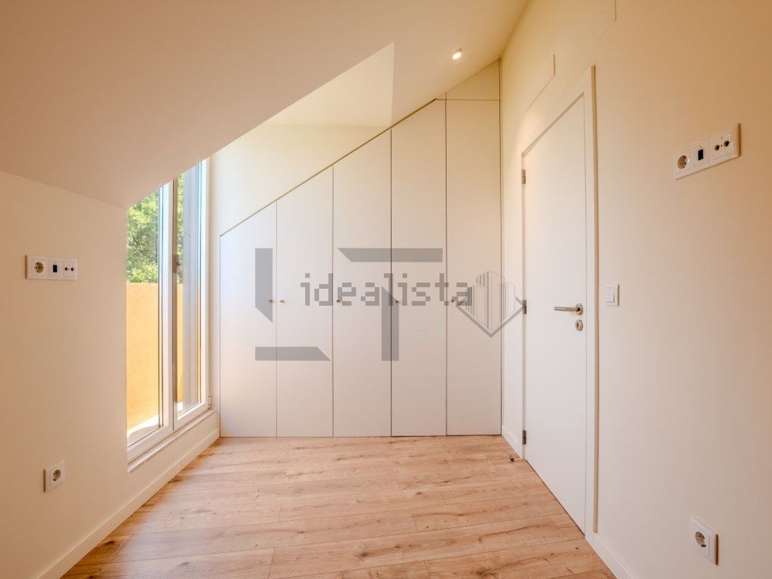 公寓 t2出售在Rua Doutor António Granjo, 4 a - 照片