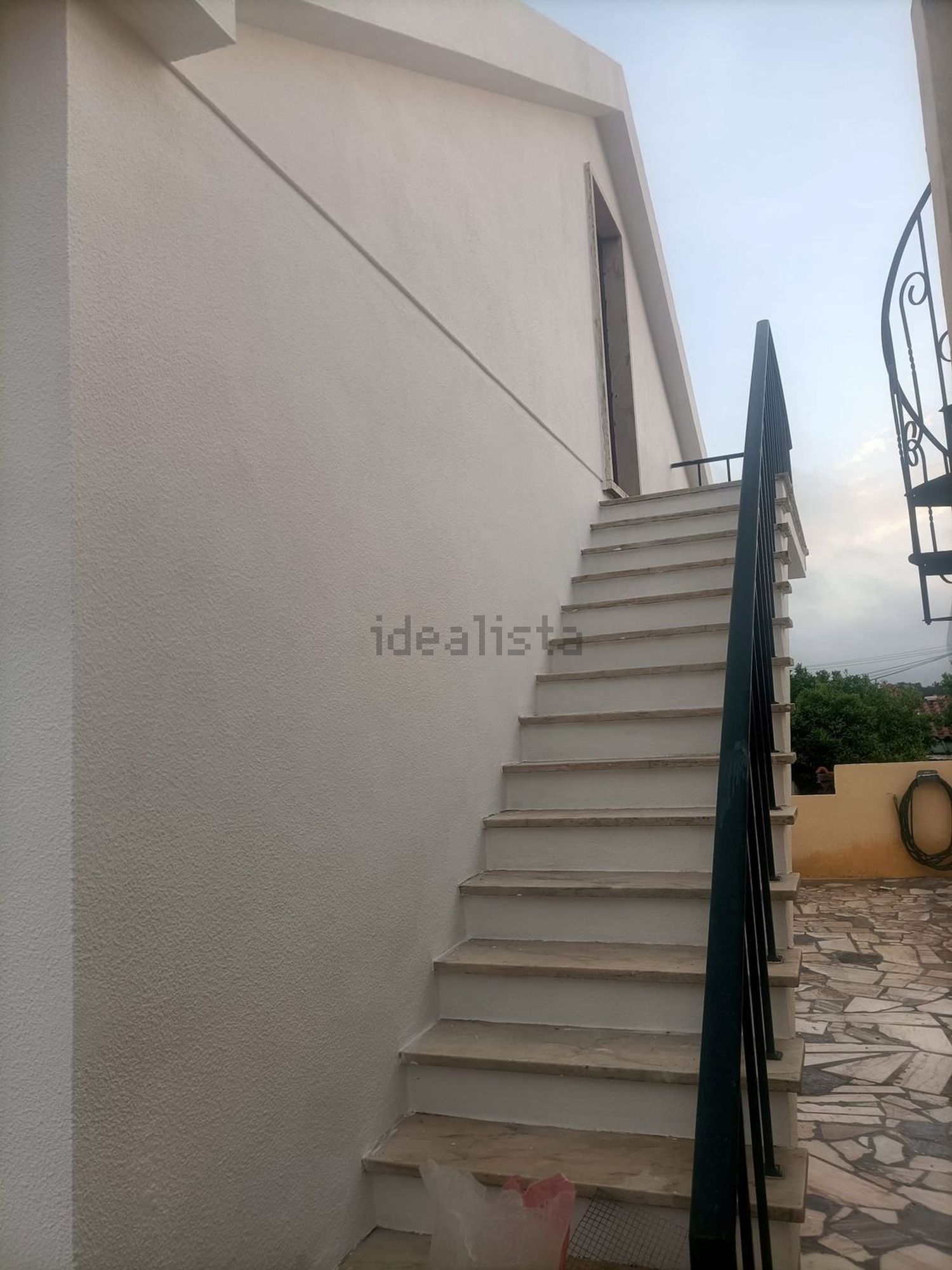 出租小楼房或独栋别墅在Rua Alexandre Cardoso, 28 - 详情