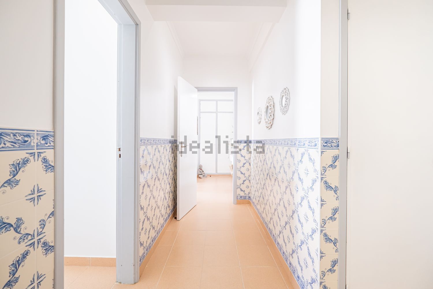 公寓 t2出售在Rua Miguel Esteves Medeiros - 过道