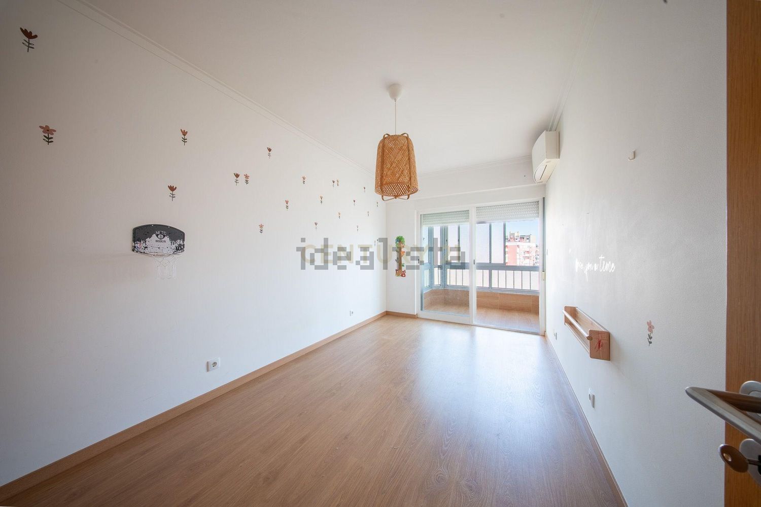 公寓 t3出售在Avenida Ruy Luís Gomes, 12 - 照片