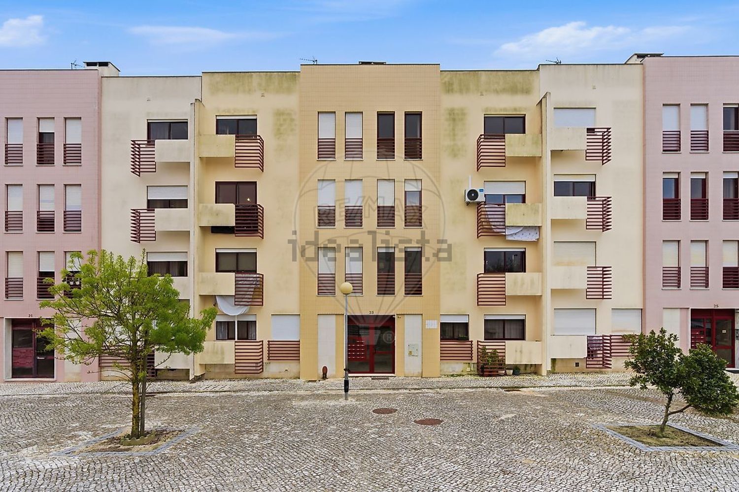 公寓 t3出售在Praceta Eugénio Salvador - 视线