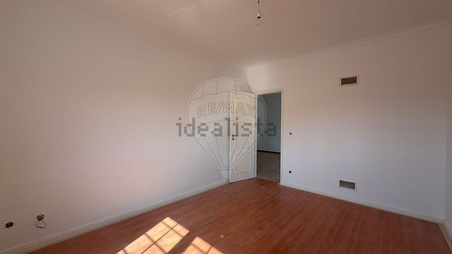 小楼房或独栋别墅出售在Rua da Pedra - 居住