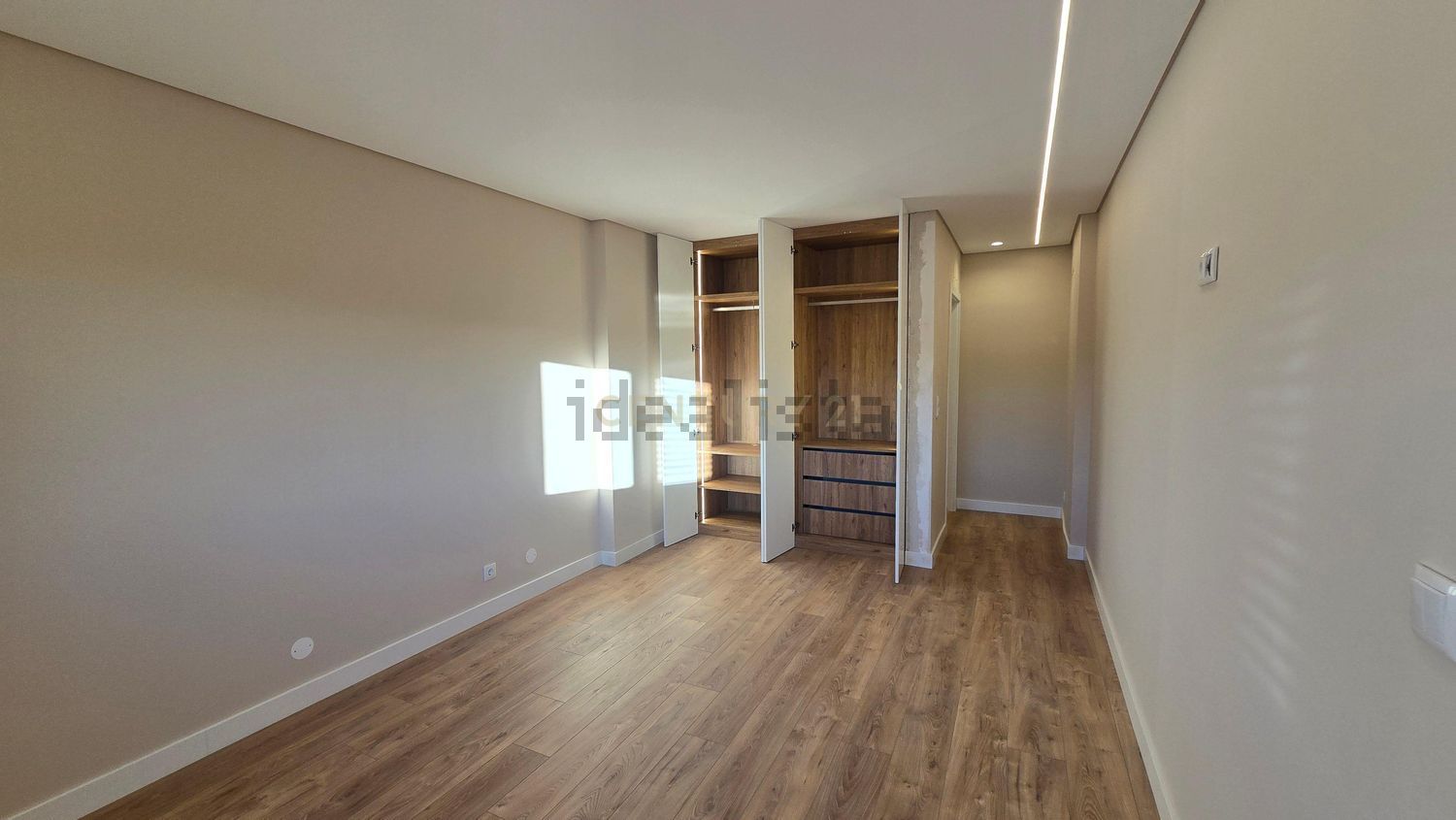 复式公寓出售在Costa da Guia - 照片