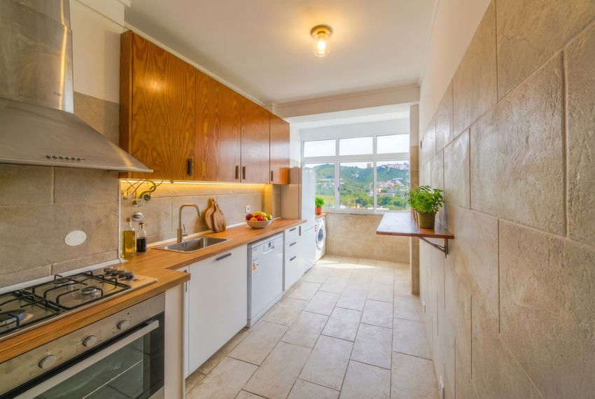 公寓 t3出售在Santo António dos Cavaleiros e Frielas