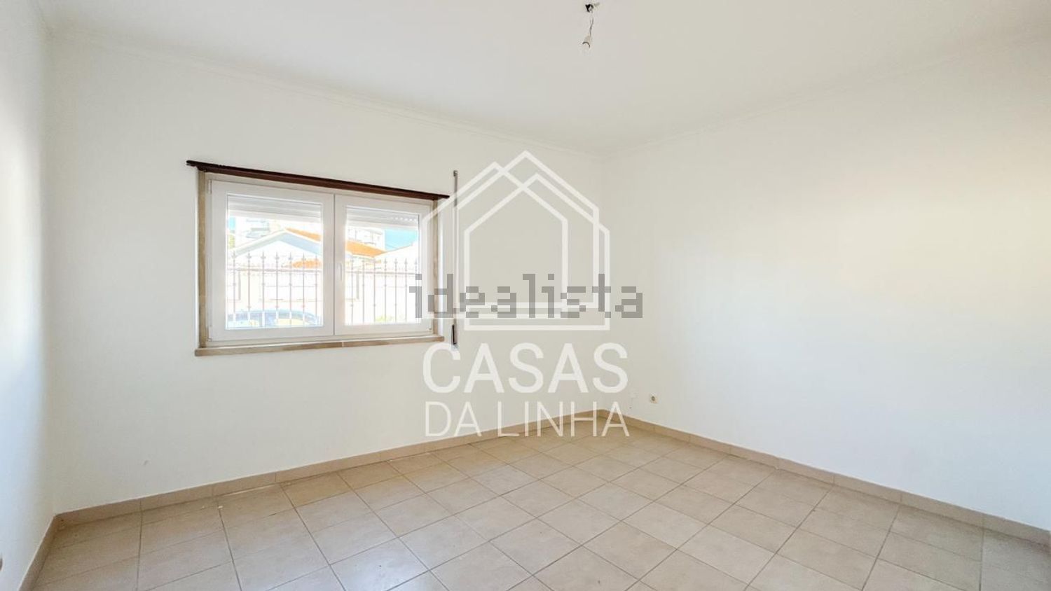 出租小楼房或独栋别墅在Tires - 卧室