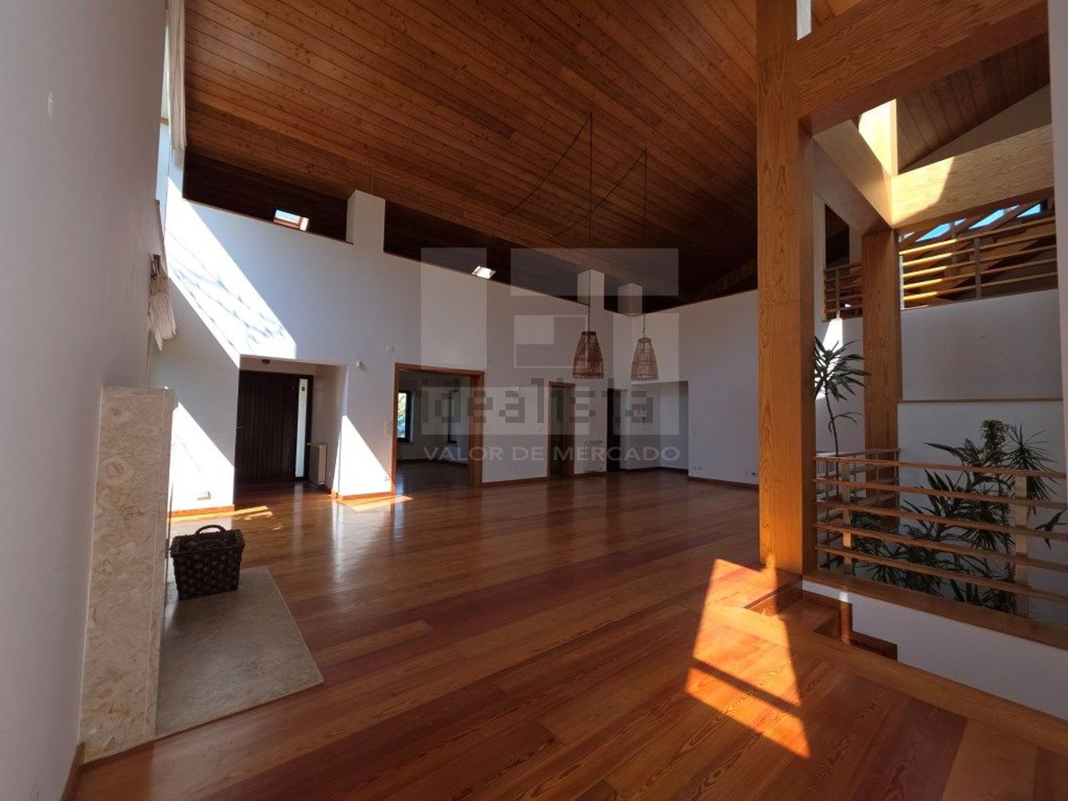 出租小楼房或独栋别墅在Rua Mato da Mina, 22 - 照片