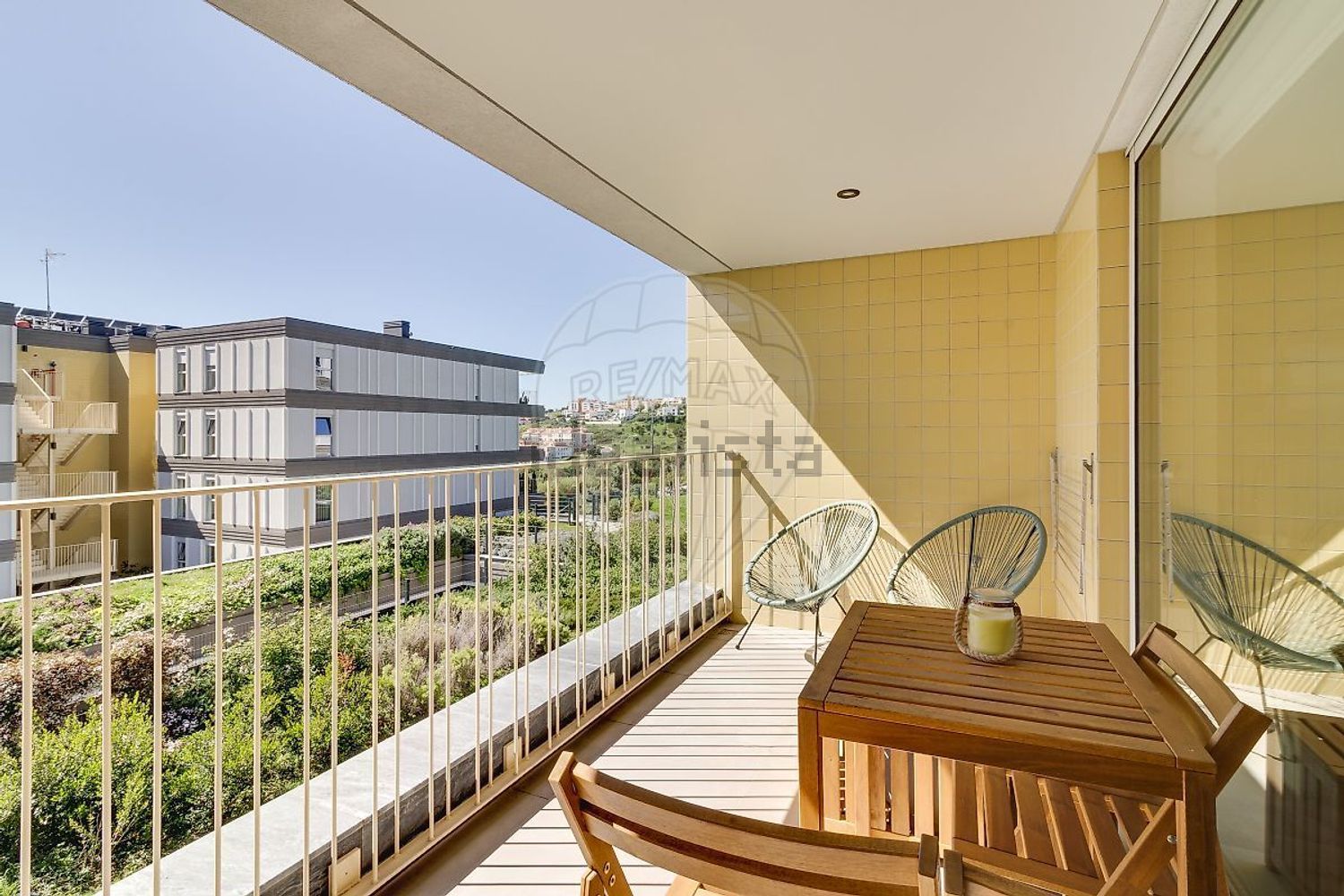 出租公寓 t2在Estrada Desvio - 阳台