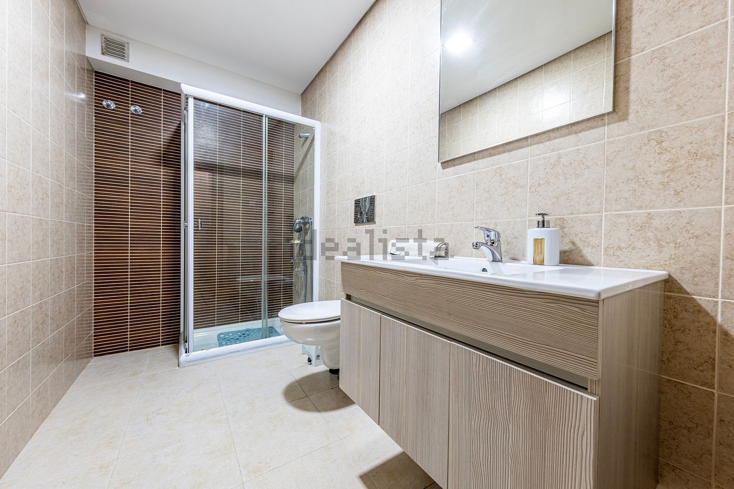 双拼别墅出售在Rua José de Sousa Saramago - 卫生间