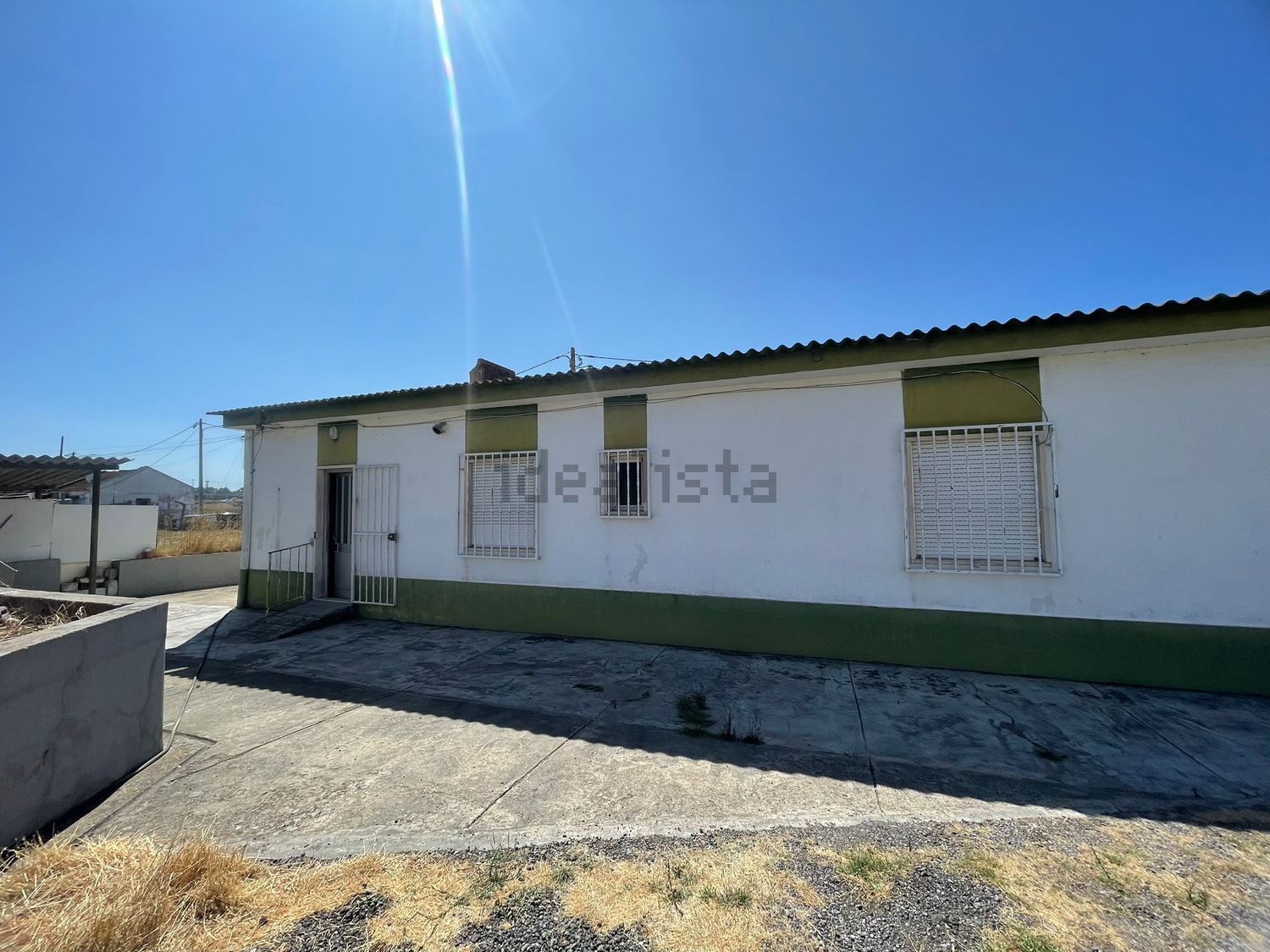 小楼房或独栋别墅出售在Palhais e Coina - 外立面