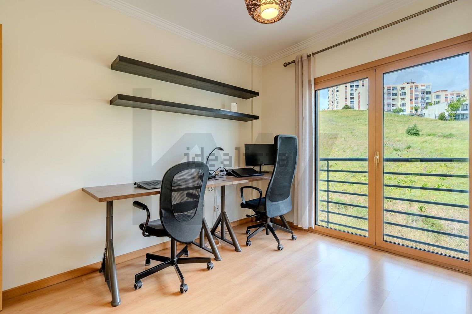 公寓 t4出售在Rua Torcato Jorge, 29 - 办公室