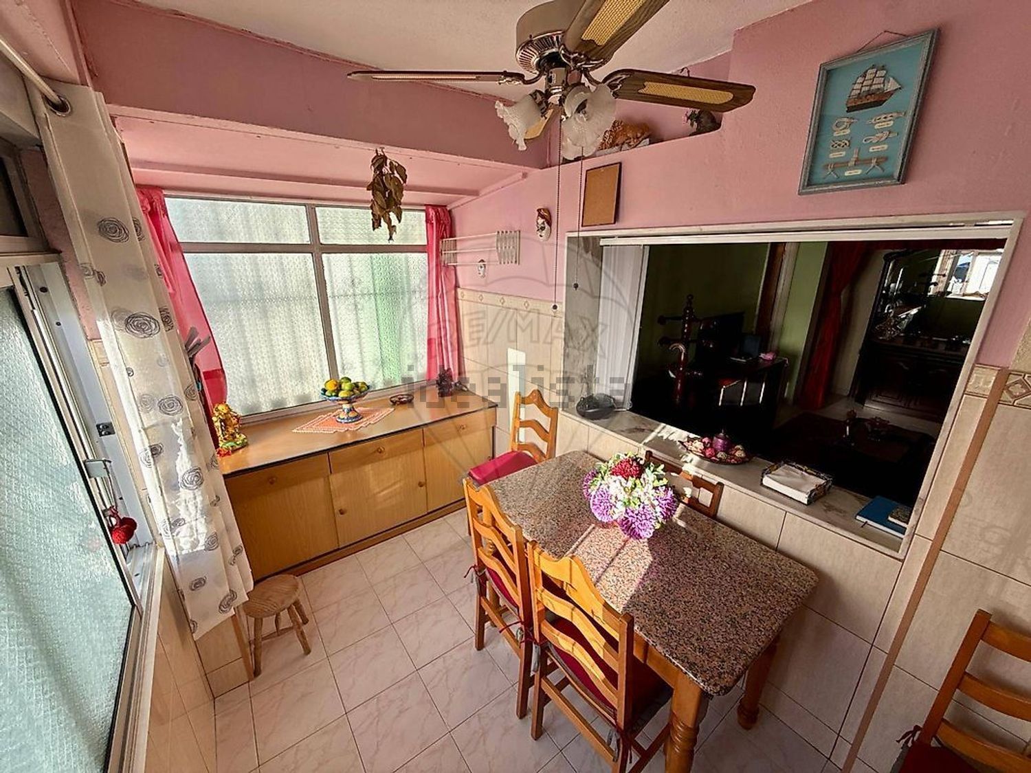 公寓 t3出售在Rua das Acácias - 客厅