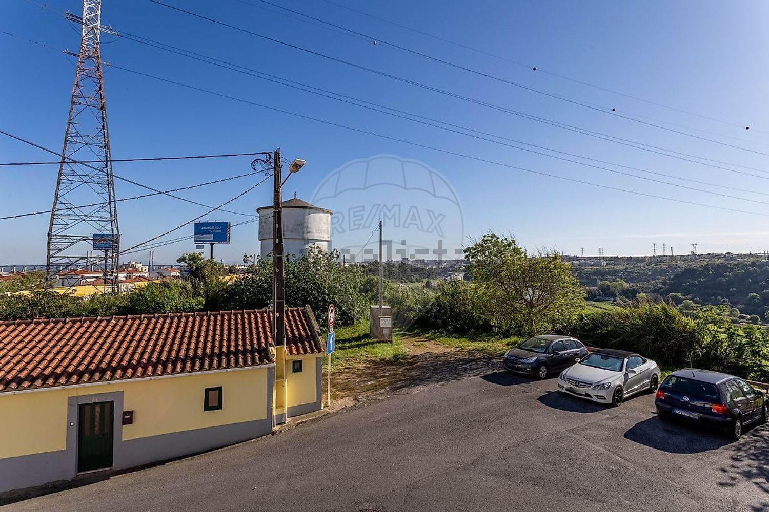 小楼房或独栋别墅出售在Rua Guerra Junqueiro - 外立面