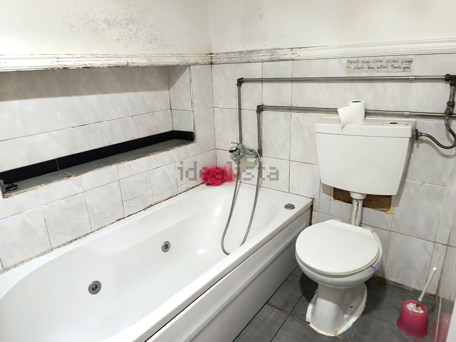 公寓 t2出售在Rua 1º de Maio, 40 - 卫生间