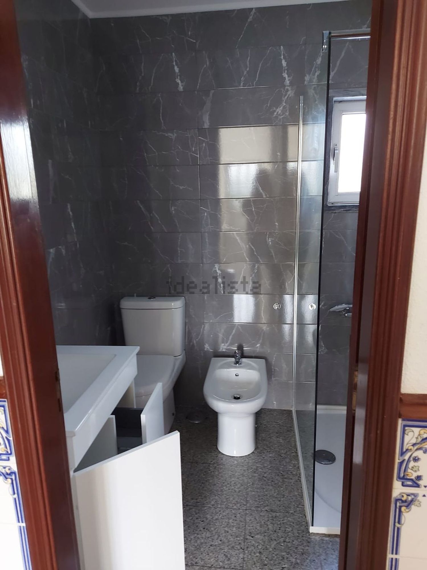 出租公寓 t2在Rua Alto do Pedregal, 52 - 卫生间