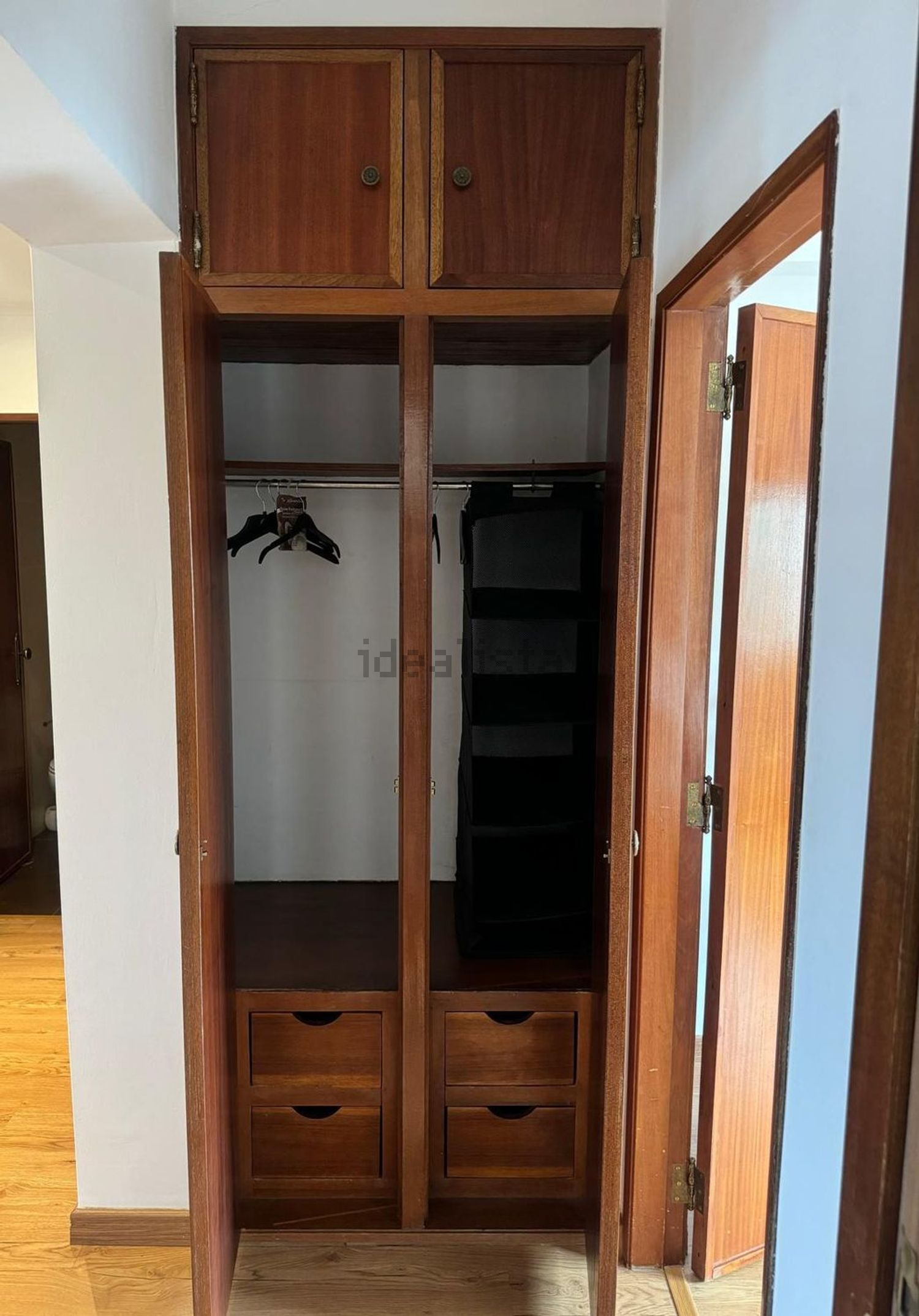 出租房间在Avenida da República, 87 - 试衣间