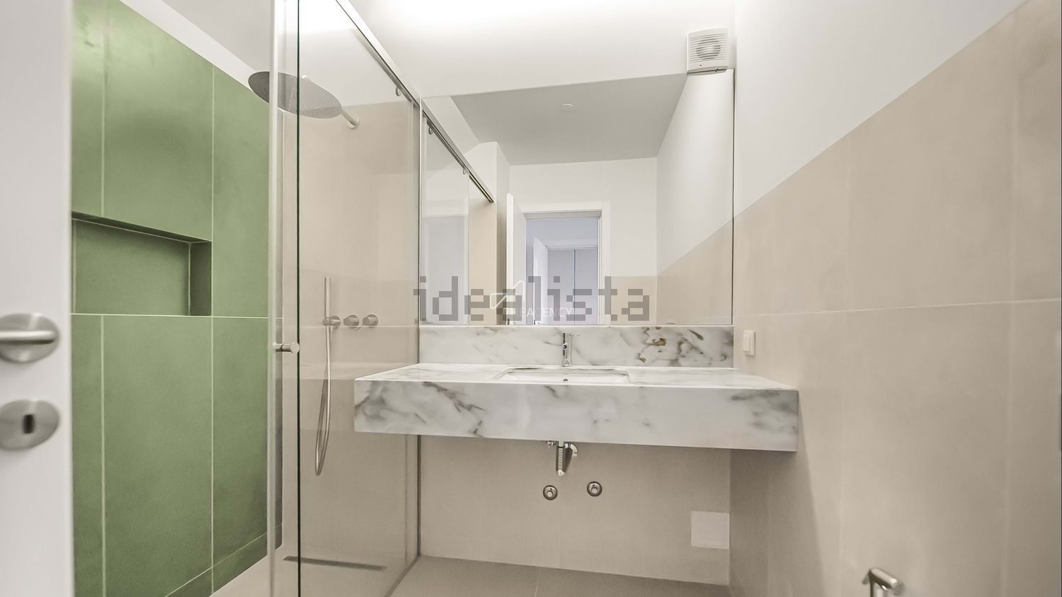 双拼别墅出售在Bairro da Quintinha - 照片