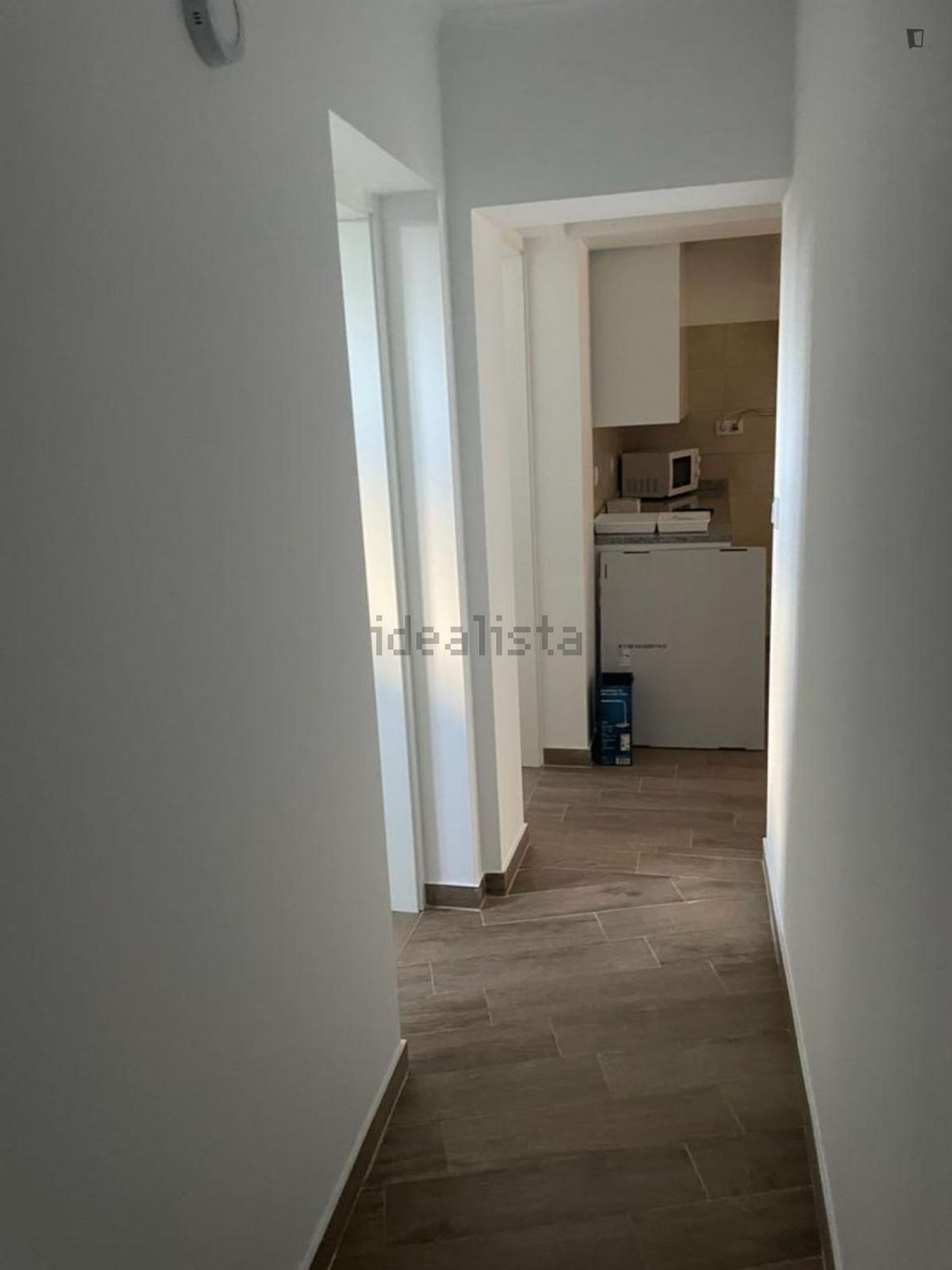 出租房间在Rua Carvalho Araújo - 过道