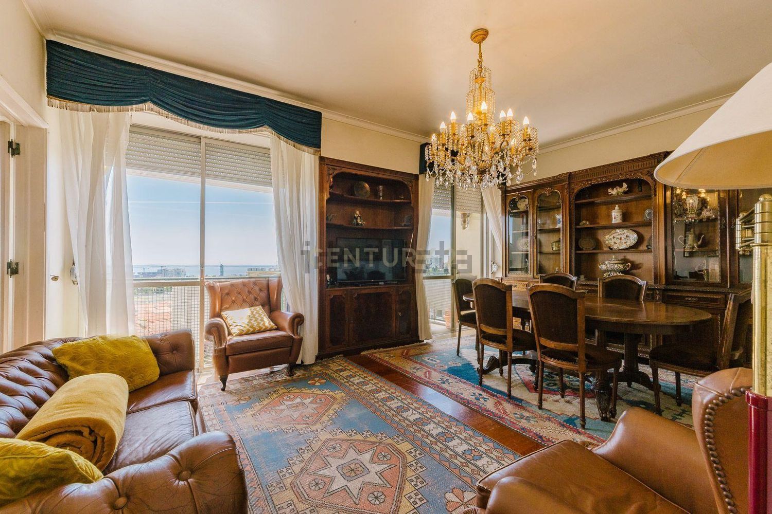 公寓 t5出售在Olivais - 客厅