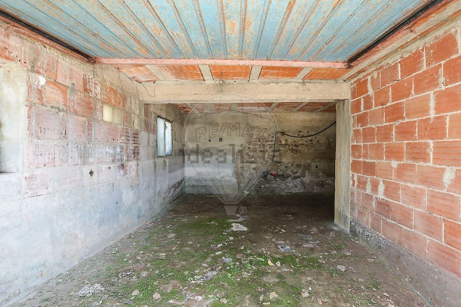 小楼房或独栋别墅出售在Rua Dom José - 过道