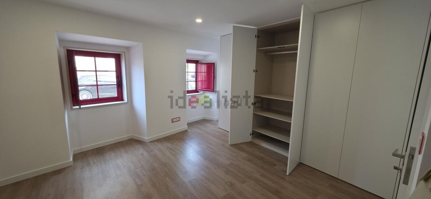 出租小楼房或别墅在Rua Conselheiro Joaquim António D'Aguiar s/n - 试衣间