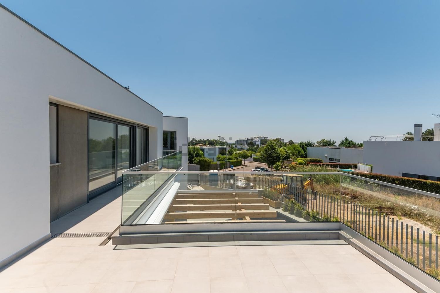 出租小楼房或独栋别墅在Rua Barruncheira - 阳台