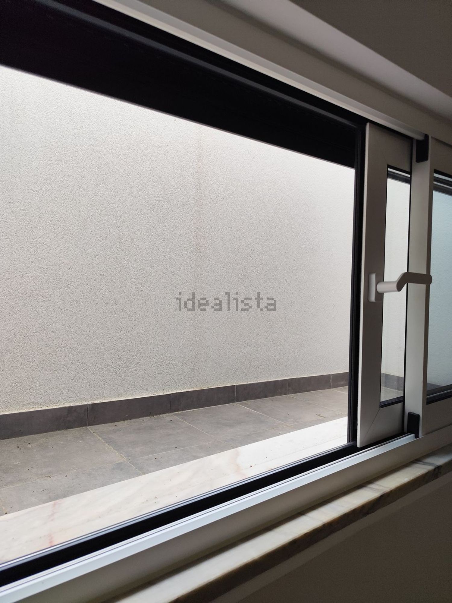 出租小楼房或独栋别墅在Praceta Santa Rita de Cássia - 详情