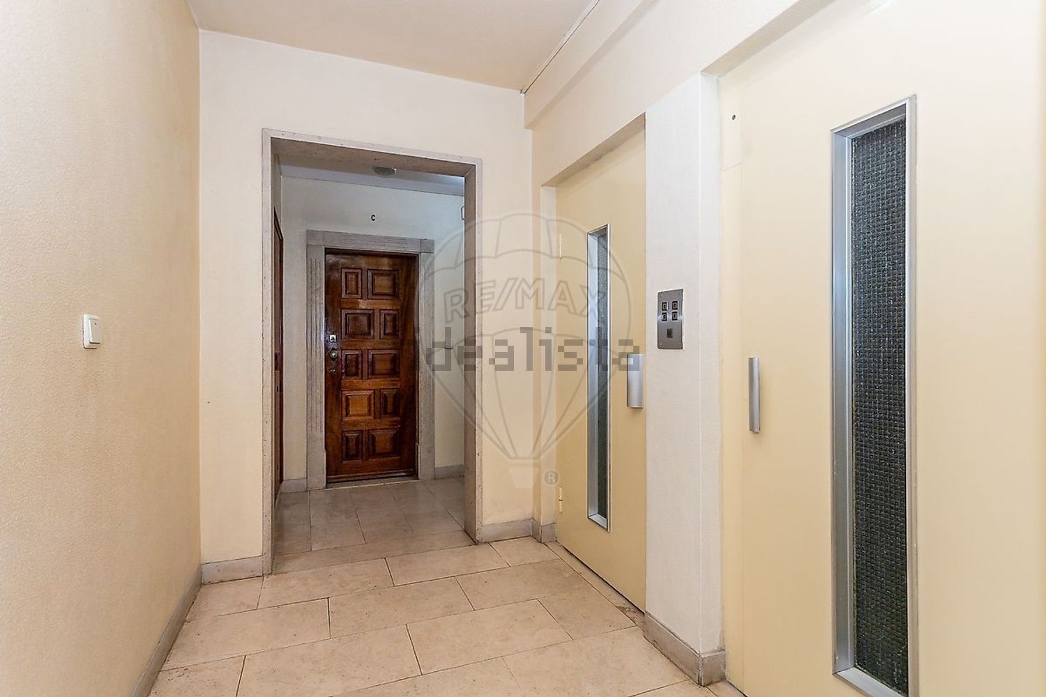 出租公寓 t3在Rua Cidade de Rabat - 过道