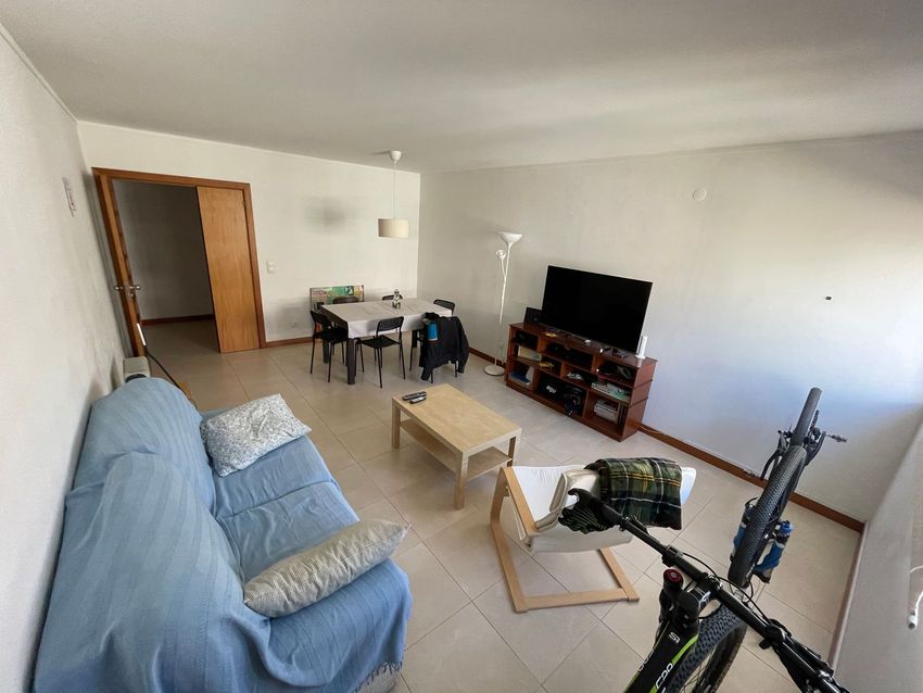 出租公寓 t3在Rua Maria de Lourdes Pintassilgo, 22 h