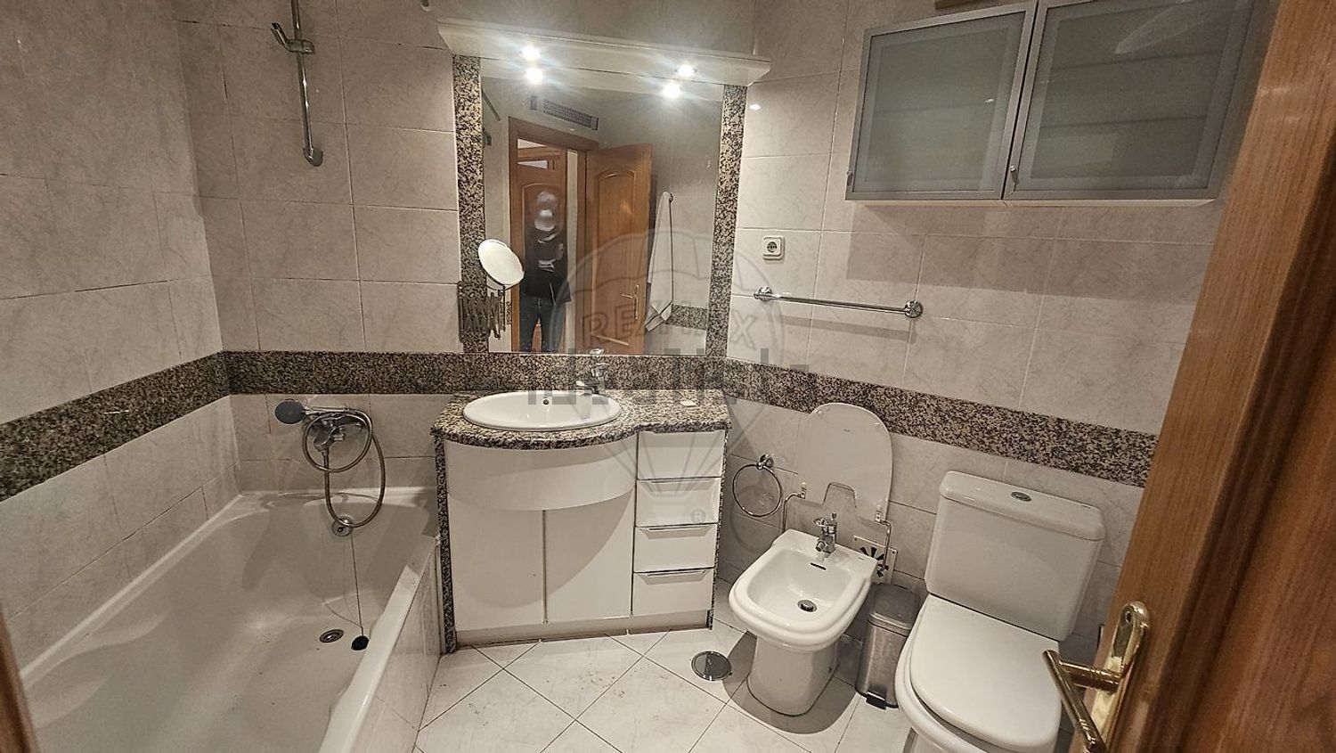 出租公寓 t2在Rua Poeta Bocage - 卫生间