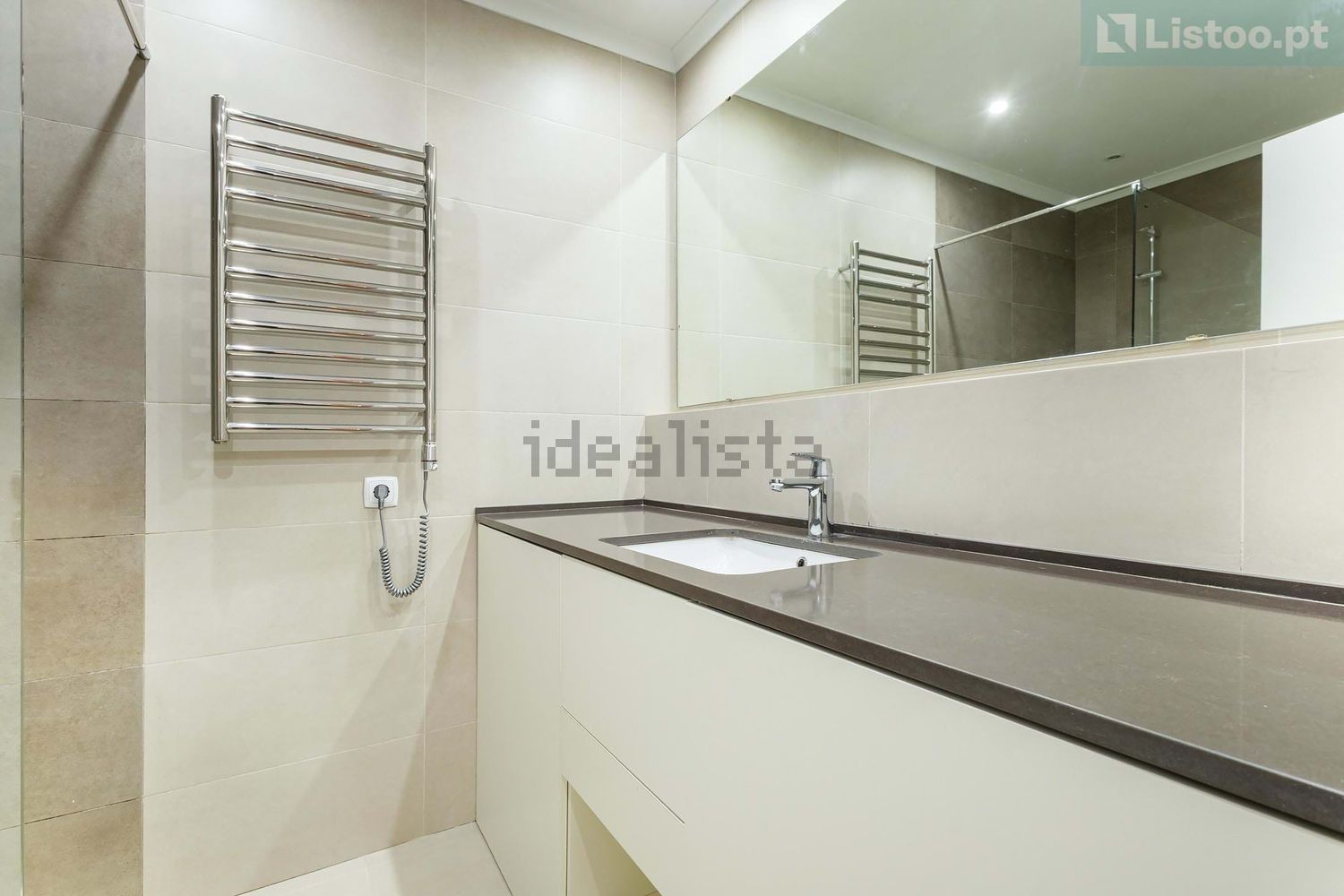 公寓 t3出售在Rua Álvaro Benamor - 卫生间