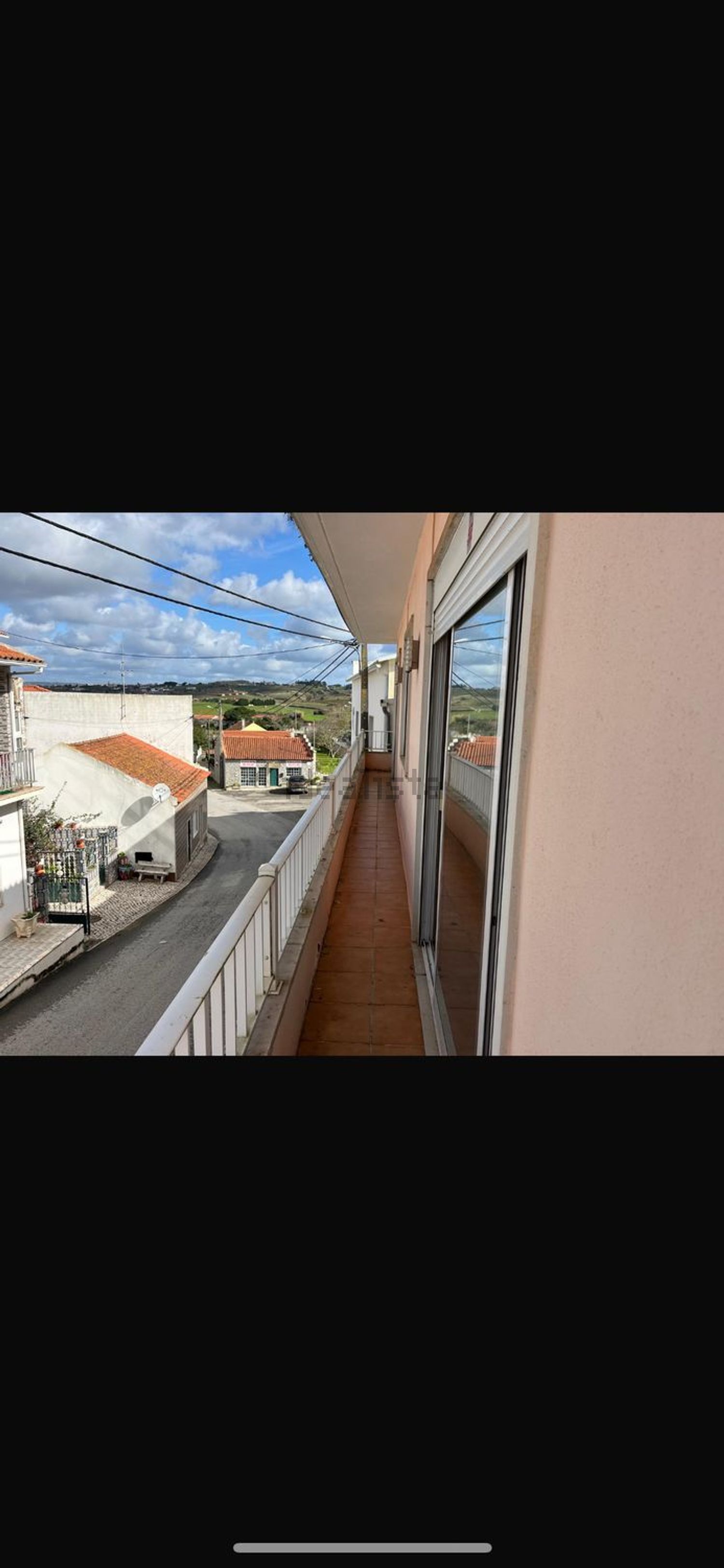 出租小楼房在Rua Bernardo Martins, 36 - 阳台