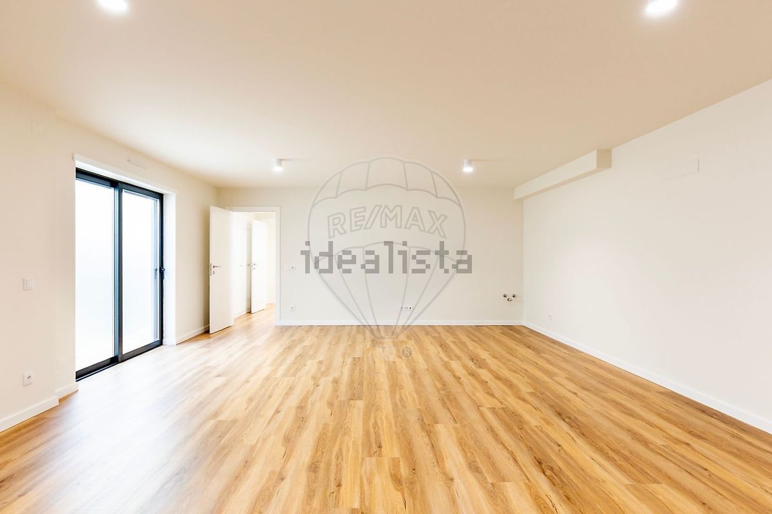 小楼房或独栋别墅出售在Rua Douro - 居住