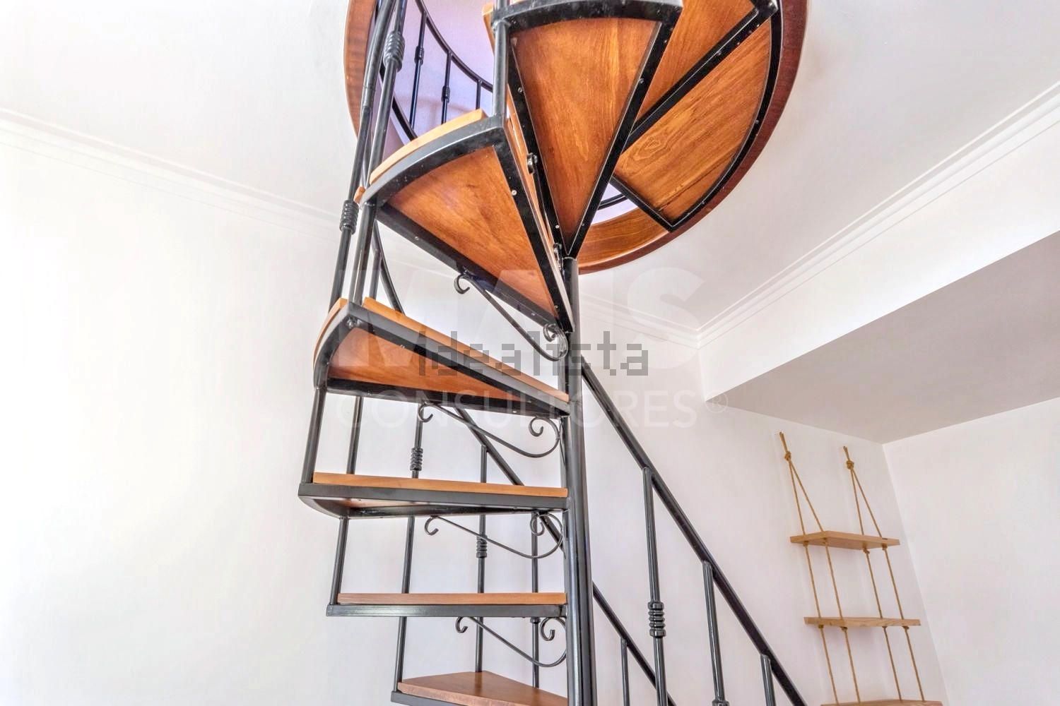 公寓 t2出售在Rua Abel Salazar - 详情