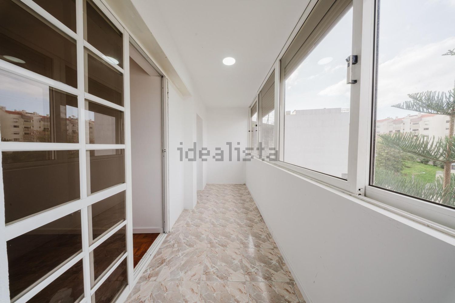 公寓 t3出售在Rua Padre Manuel da Nóbrega - 过道