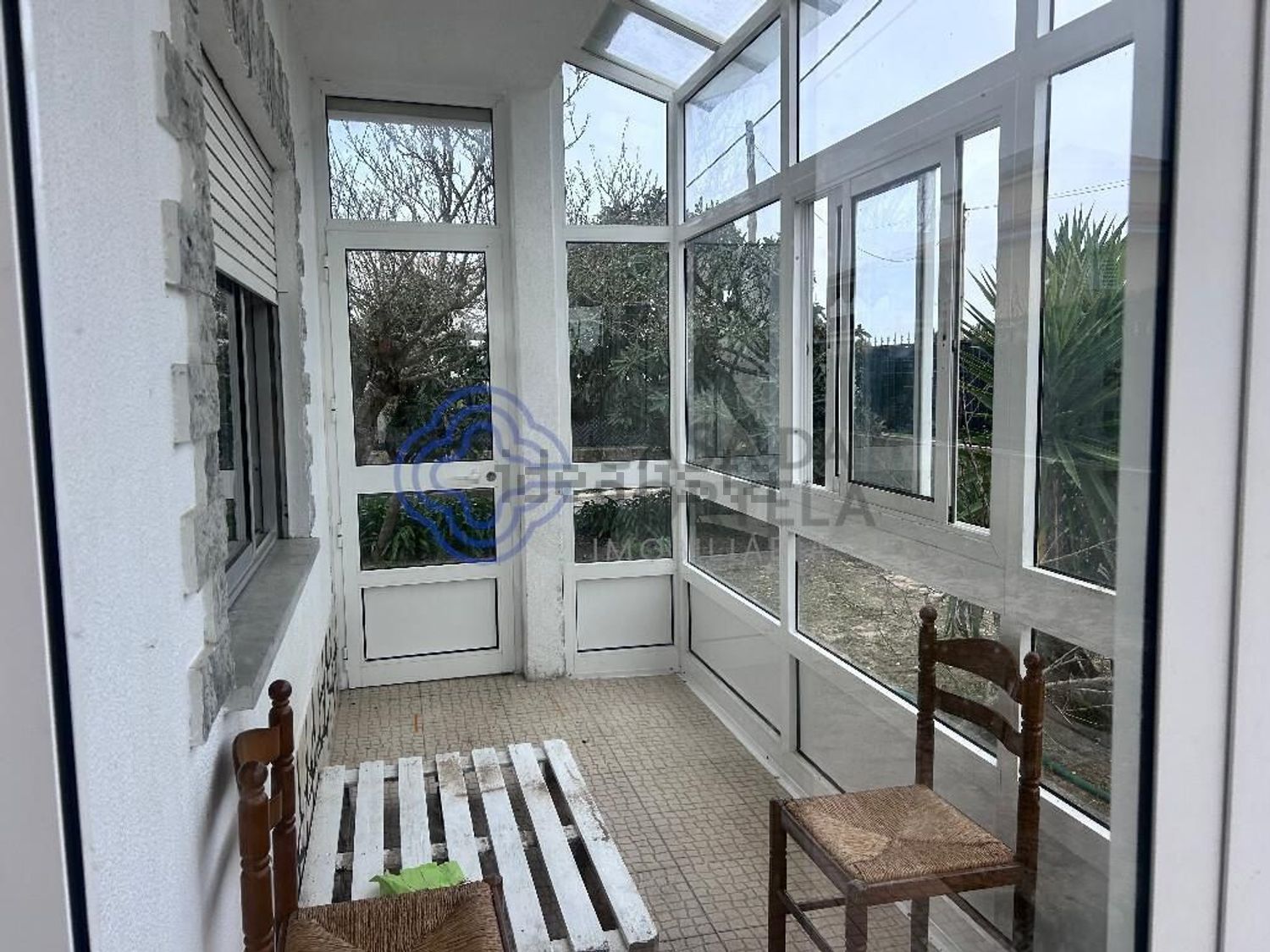 小楼房或别墅出售在Rua Primavera - 阳台