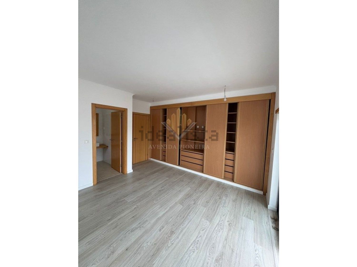 小楼房或独栋别墅出售在Rua Pulido Valente - 居住