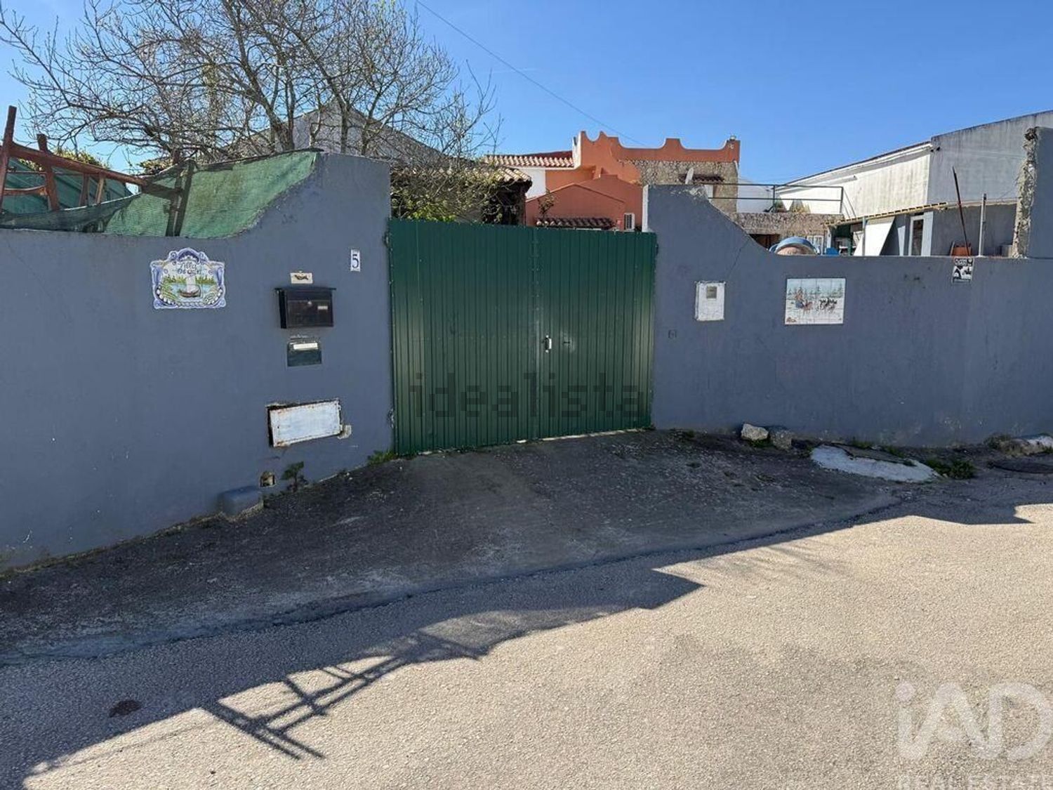 小楼房或别墅出售在São Bartolomeu dos Galegos e Moledo - 外立面