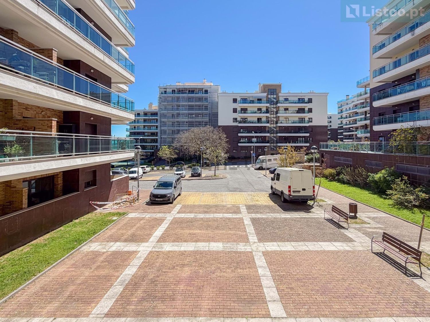 公寓 t2出售在Rua Manuel Teixeira Gomes - 视线