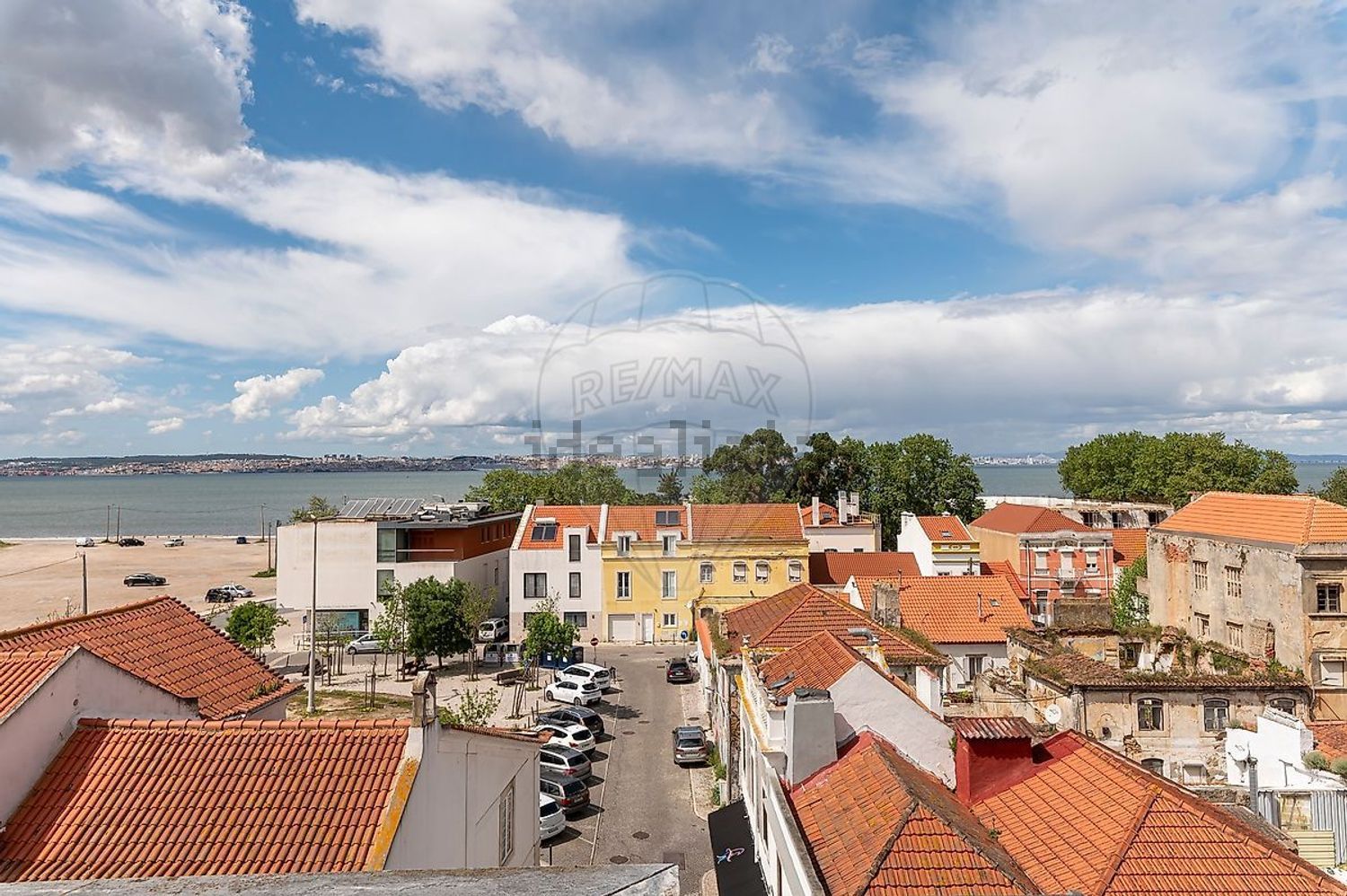 公寓 t3出售在Rua Almirante Reis - 照片