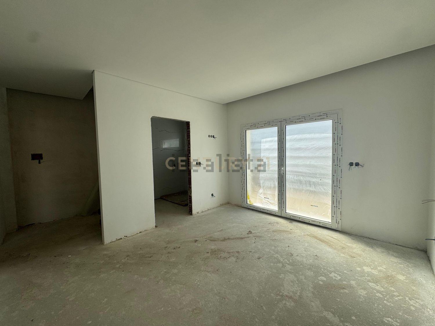 小楼房或独栋别墅出售在Rua Doutora Sara Benoliel, 2866 - 居住