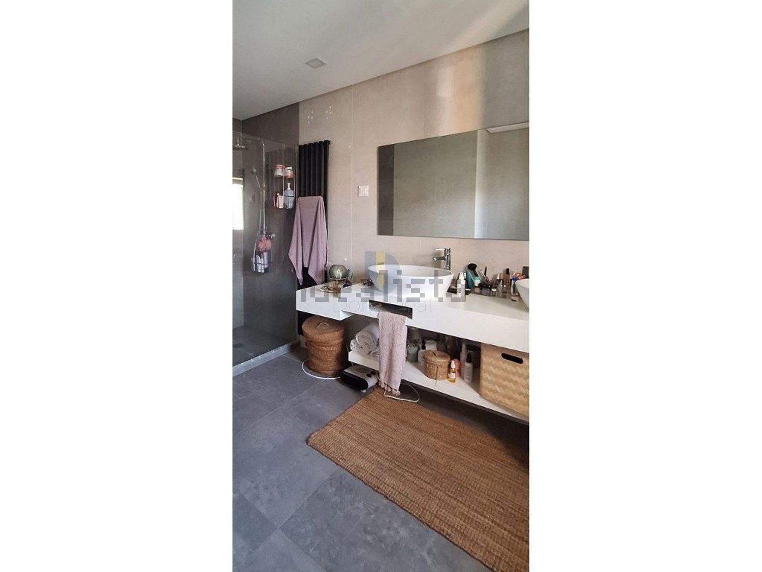 小楼房或独栋别墅出售在Rua Fernando Pessoa - 照片