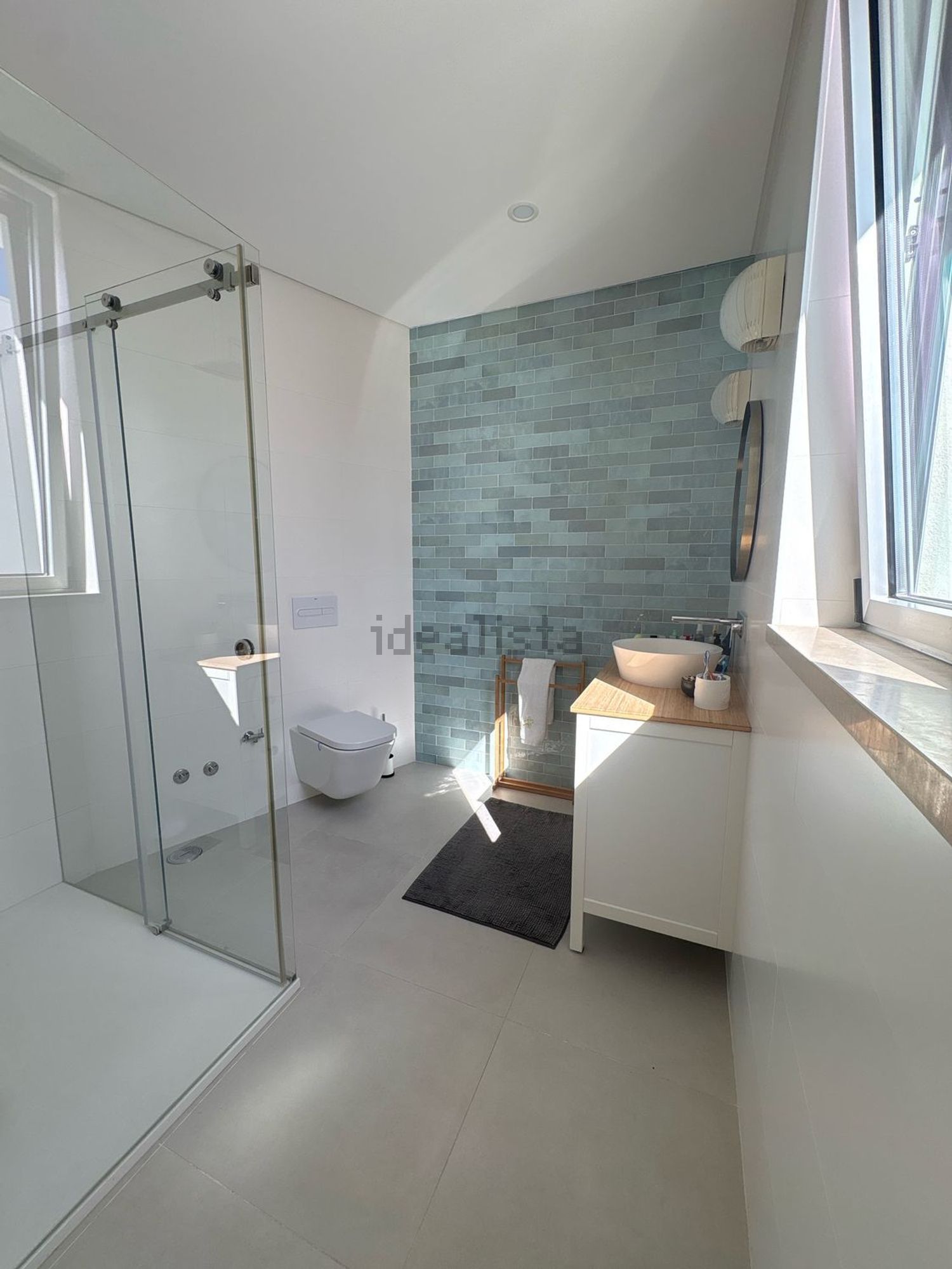 出租房间在Rua Eça de Queiroz, 3 - 卫生间