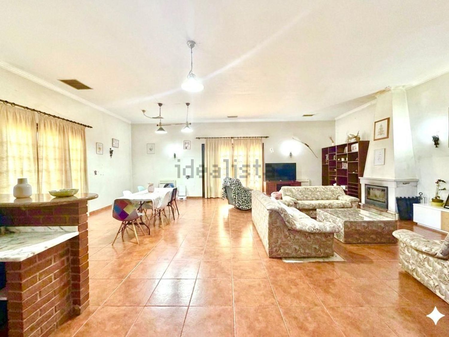 小楼房或独栋别墅出售在Alhos Vedros - 客厅