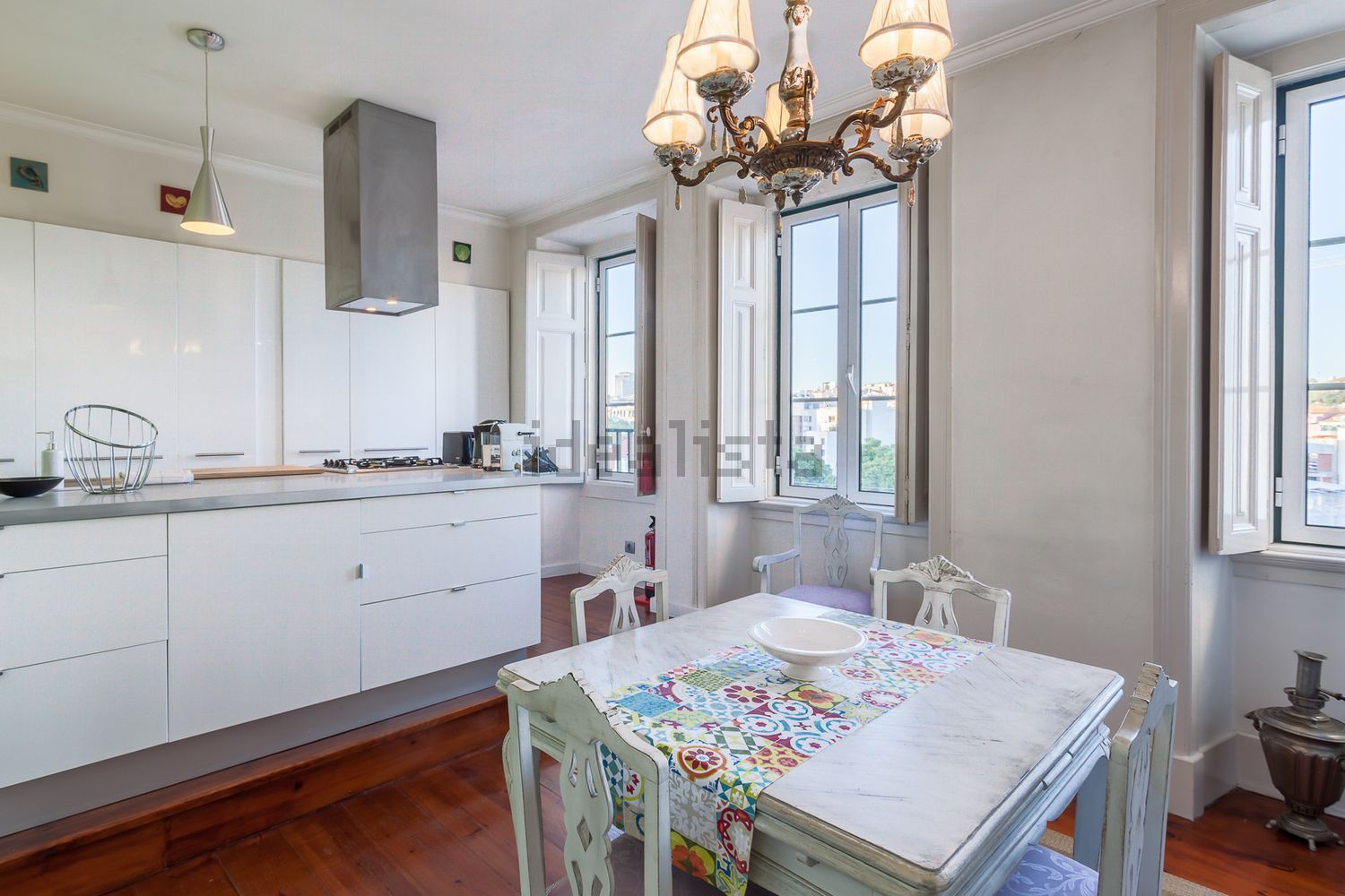 复式公寓出售在Rua das Taipas - 厨房